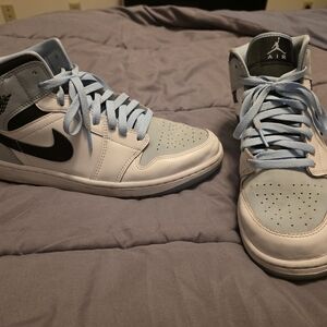 Nike High-Top Sneakers - Light Blue, White, Black